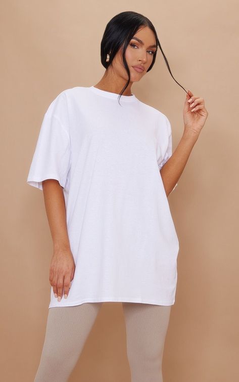 Plain White Oversized Tshirt Outfit, Baggy White T Shirt, Plain Oversized Shirt, Outfit Claims, Greece Fits, Oversized White T Shirt, Oversized Shirt Outfit, Oversize Tshirt Outfits, Classy Short Dresses