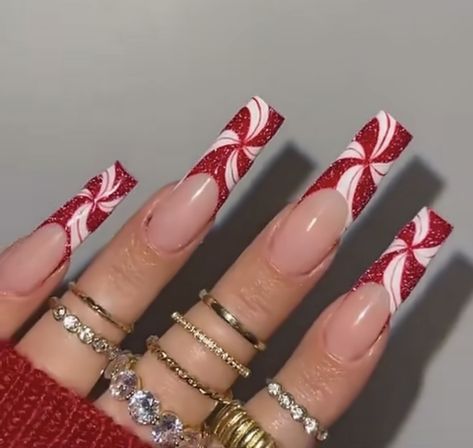 Christmas Nails Acrylic Coffin Long, Christmas Acrylic Nails Square, Obnoxious Nails, Dope Christmas Nails, Christmas Nails Baddie, Christmas Baddie Nails, Baddie Christmas Nails, Latin Nails, Christmas Nails Long