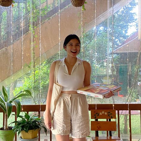 University Outfit Philippines, Ootd Philippines Casual, Pambahay Outfit Philippines, Pang Bahay Outfit, Bukidnon Outfit, Summer In Asia Outfit, Kaila Dy Aesthetic, Philippines Summer Outfit, Tita Outfit Ideas Aesthetic