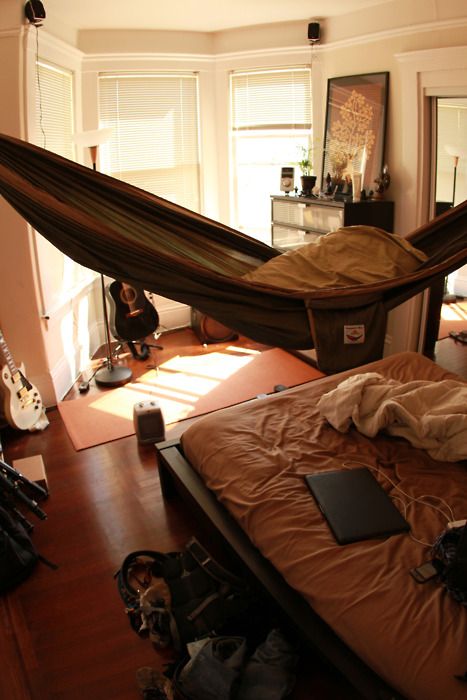 Hammocks Inside, Hammock In Bedroom, Indoor Hammock, Hammock Bed, House Room, Dream Bedroom, Bedroom Sets, Dream Room, New Room