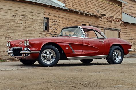 100,000 Miles of a Hellraising in a Lightly Modified 1962 Chevrolet Corvette Wheel Of Choice, 1962 Chevrolet Corvette, Corvette Art, 1962 Corvette, Cars Pictures, Plymouth Gtx, Red Corvette, Chevy Muscle Cars, Old Street