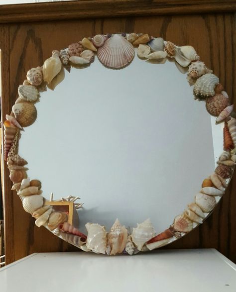 Mirror With Shells Seashell Frame, Mirror With Seashells, Round Shell Mirror, Sea Shell Mirrors Seashell Frame, She’ll Mirror, Seashell Mirror Diy, Vintage Mirror Diy, Shell Mirror Frame, Shell Mirror Diy