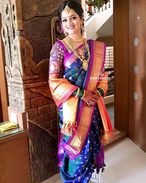 Maharashtrian Saree, Marathi Bride, Marathi Wedding, Nauvari Saree, Indian Bridal Sarees, Wedding Saree Blouse, Indian Bride Outfits, Bridal Photoshoot, Wedding Saree Indian