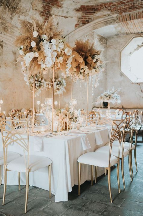 Neutral Wedding Decor, Monochrome Weddings, Grass Wedding, Tall Centerpieces, Boho Chic Wedding, Future Wedding Plans, Neutral Wedding, Glam Wedding, Wedding Goals