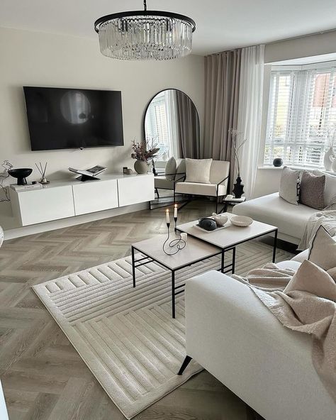 Classy Living Room, Black Living Room, Apartment Living Room Design, Deco Salon, Home Design Living Room, White Living Room, Apartment Decor Inspiration, Living Room Decor Apartment, Decor Home Living Room