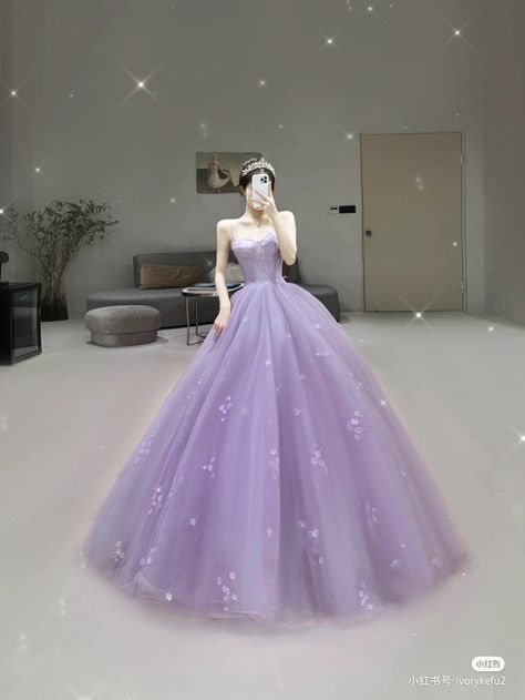 Purple Gown For Debut Elegant, Light Purple Princess Dress, Pastel Purple Dress Formal, Xv Dresses Purple, Purple Ball Gown Princesses, Purple Gown For Debut, Light Purple Ball Gown, Debut Gowns 18th Elegant, Light Purple Wedding Dress