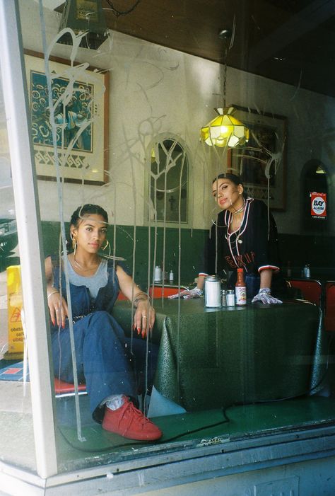 this photographer is exploring cultural appropriation and the effects of gentrification - i-D City Fashion Aesthetic, Latina Photoshoot, Image Aesthetic, Latina Aesthetic, Chola Girl, Chola Style, Chicana Style, Hispanic Culture, City Fashion