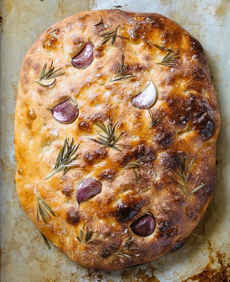 Dough Starter Recipe, Sourdough Focaccia Recipe, Foccacia Recipe, Clever Carrot, Active Sourdough Starter, Sourdough Focaccia, Foccacia Bread, Sourdough Bread Starter, Easy Sourdough