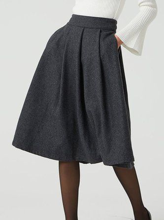 Hu Tao Casual, What To Thrift, Cottage Core Minimalist, French Cottagecore, Moonlit Winter, Winter Wool Skirt, Harry Potter Uniform, A Line Skirt Outfits, Personal Uniform