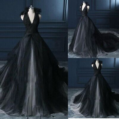 Black And White Ombre Wedding Dress, Dark Gray Wedding Dress, Wedding Dresses Grunge, Vintage Black Wedding Dress, Black Wedding Gowns The Bride, Gothic Wedding Dresses Black, White Gothic Wedding Dress, Non White Wedding Dress, Wedding Dresses Gothic