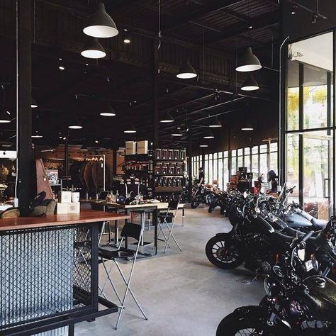 Motorcycle Shop Design, Motorbike Showroom, Motorcycle Showroom Interior, Motorcycle Showroom Design, Workshop Cafe, Motorbike Store, Restaurant Design Rustic, Bike Rental Shop, Arch Motorcycle