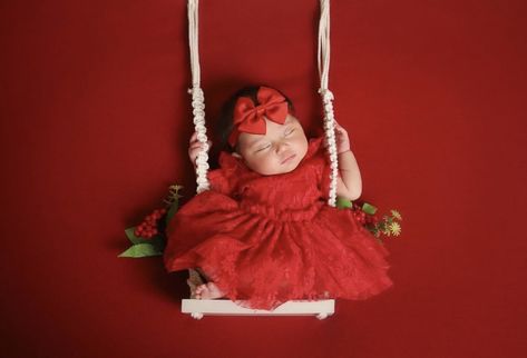 Newborn Christmas Dress, Newborn By Christmas Tree, Easy Christmas Newborn Photos, Red Head Newborn, Red Newborn Photoshoot, Newborn Costume, Baby New Year, Newborn Christmas, Newborn Photography Props