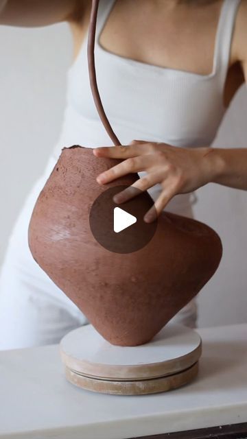 63K likes, 223 comments - karinasmagulov.a am December 3, 2022: "Movement through a larger scale" Coil Pots Ideas, Modern Vase Design, Moulage Draping, Coil Pots, Easy Easter Decorations, Cerámica Ideas, Modern Pottery, Ceramics Ideas, Pot Designs