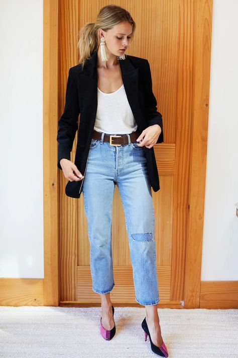 Nyc Style Outfits, Big Closet, Straight Leg Jeans Outfits, Emerson Fry, Blue Mom Jeans, Nyc Style, Paris Style, Women's Belts, Outfits Petite