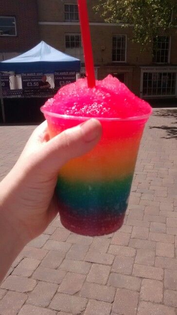 Why have a normal slushie when you can have rainbow slushie? Rainbow Slushie, Inktober 2023, Slushies, Food Cravings, Summer 2023, Yummy Drinks, Popsicles, Ice Cream, Yummy Food