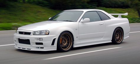 Nissan Skyline: http://nextluxury.com/cars-rides/50-stylish-cars-that-aged-like-fine-wine/ Kereta Sport, Nissan R34, Nissan Gtr R34, R34 Skyline, Skyline Gtr R34, R34 Gtr, R35 Gtr, Japanese Sports Cars, Gtr R34