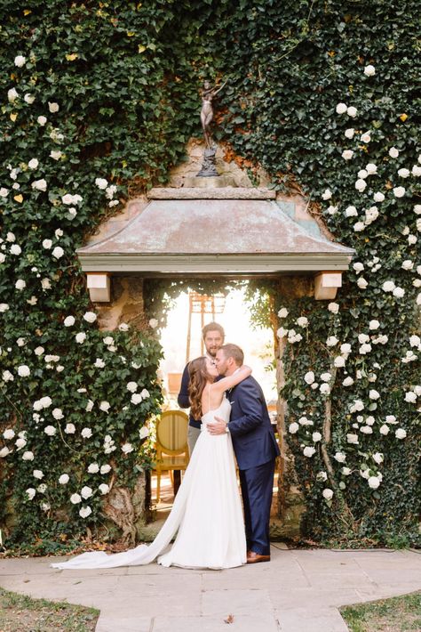 A Classic and Elegant Micro-Wedding at Goodstone Inn in Virginia - Over The Moon Goodstone Inn Wedding, Goodstone Inn, Ceremony Florals, Small Wedding Party, Enchanted Florist, Virginia Wedding Venues, Whoop Whoop, Wedding Spot, Inn Wedding