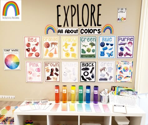 https://www.teacherspayteachers.com/Product/Colors-Science-Unit-9243563?st=2b48d2615662ea70a97a388a6eec2e2e Science Area Preschool Classroom, Preschool Science Center Ideas, Art Center Preschool Setup, Science Area Preschool, Preschool Science Center, Kindergarten Centres, Prek Dramatic Play, Art Center Preschool, Classroom Center Ideas