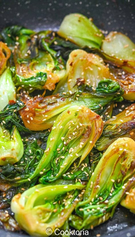 Learn how to make a delicious and healthy Baby Bok Choy Stir Fry. This simple recipe is full of flavor and easy to customize to your liking. Thai Mad, Carlsbad Cravings, Asian Vegetables, Sesame Ginger, Pak Choi, Cauliflower Fried Rice, Low Carb Sides, Low Carb Side Dishes, Sweet Chili Sauce