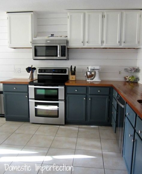 Kitchen Cabinets Dark Bottom Light Top, Butcher Blocks, Blue Kitchen Cabinets, Plank Walls, Kitchen Cabinets Decor, Classic Kitchen, Blue Kitchens, Apartment Kitchen, Kitchen Redo