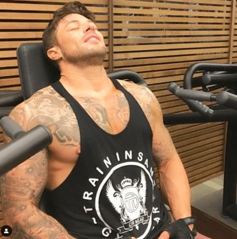 duncan james has news to share Duncan James, Christ Tattoo, Boy Band, Blue Check, The Boy, Insta Fits, Gym Wear, Gym Motivation, Gym Life