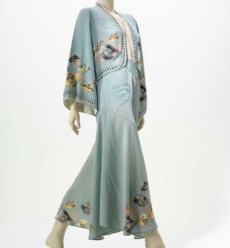 Kate Strasdin on Instagram: “Part 2 - As the sun climbs towards noon and the tide creeps down the sands, Marjorie dons her silk beach pyjamas bought especially for the…” Vintage Loungewear, National Maritime Museum, Silk Pjs, Coco Chanel Fashion, Everything Is Blue, Vintage Swimwear, Maritime Museum, 1930s Fashion, 1920s Fashion