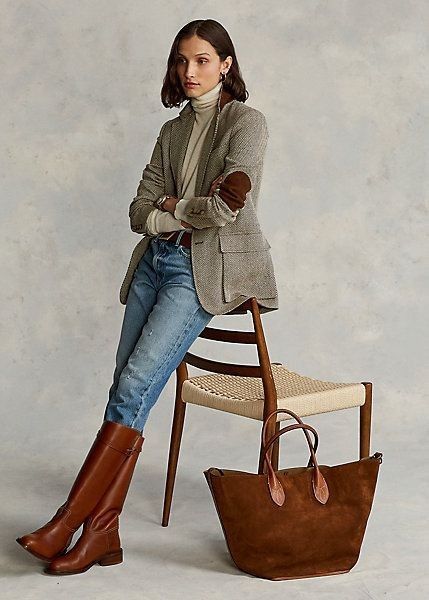 Preppy British Style, Ralph Lauren Boots Outfit, English Country Chic Outfits, English Outfit Woman, Marks And Spencer Women, British Style Outfits, Mode Style Anglais, English Outfit, Brown Boots Outfit