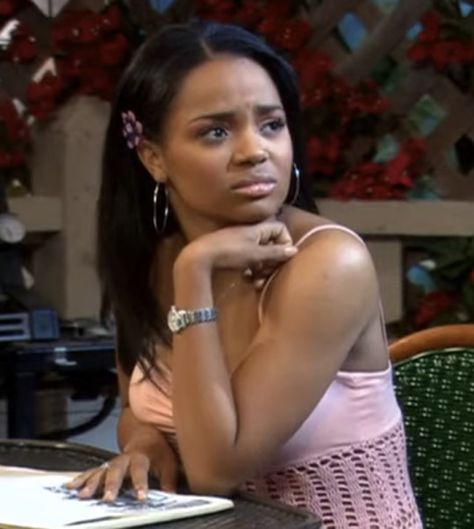 Kyla Pratt One On One, One On One Tv Show Kyla Pratt, Kyla Pratt 2000s, Breanna One On One, Breanna Barnes, Kyla Pratt, 90s Fine, 2000s Hair, Ashley Banks