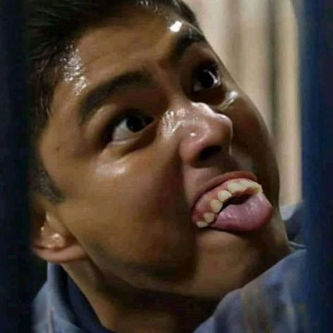 Funny Faces Pictures Filipino, Coco Martin Funny Face, Awra Briguela Funny Face, Alden Richards Funny Face, Coco Martin Funny, Malupiton Meme Face, Coco Martin Meme, Kanto Humor, Hatdog Ka