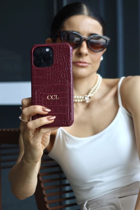 Classy Phone Cases, Chic Phone Case, Packaging Ideas Business, Customised Phone Case, Apple Phone Case, Dear Future Husband, Beauty Bag, Cute Couple Pictures, Mode Fashion