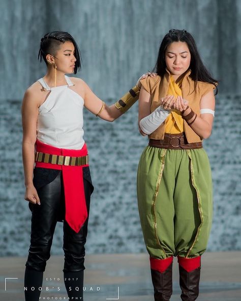 Raya And The Last Dragon Cosplay, Raya Cosplay, Namari Raya, Namaari Fanart, Disney Princess Cosplay, Don't Trust Anyone, Awesome Cosplay, Diy Cake Topper, Disney Bounding