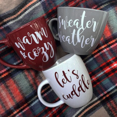 Cricut Thanksgiving, Cute Coffee Mugs, Christmas Wonderland, Coffee Station, Cricut Creations, Vinyl Ideas, Silhouette Projects, Cute Mugs, Vinyl Projects