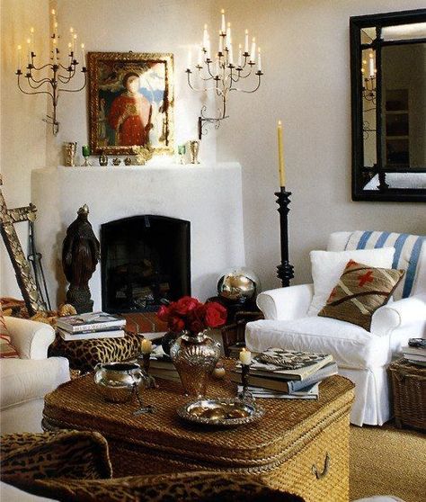 Ethnic Chic-How to Get It-Rough Luxe Lifestyle-the iconic Mary Emmerling Vignette Design, Ivy House, Santa Fe Style, Casas Coloniales, Southwest Decor, Spanish Style Homes, Hacienda Style, Mexican Decor, White Rooms