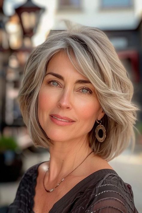 Medium Fine Hairstyles, Gray Haircuts, Low Maintenance Haircuts For Women, Medium Haircuts, Haircuts For Women Over 50, Low Maintenance Haircut, Layered Haircuts For Medium Hair, Medium Layered Hair, Shaggy Hair