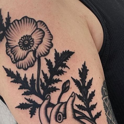 Luke Wolf Jr on Instagram: "A poppy flower for her daughter poppy  Happy new year everyone ❤️" Poppy Birth Flower Tattoo, Traditional Poppy Tattoo, Black Poppy Tattoo, Poppy Tattoo, Poppy Flower Tattoo, Black Poppy, Poppies Tattoo, Birth Flower Tattoos, Happy New Year Everyone