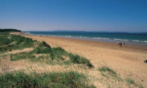 Nairn Beach Scotland, Beach Scotland, Fife Coastal Path, Best Beaches In Europe, British Beaches, Cornwall Beaches, Scotland Road Trip, Uk Holidays, Glasgow Scotland