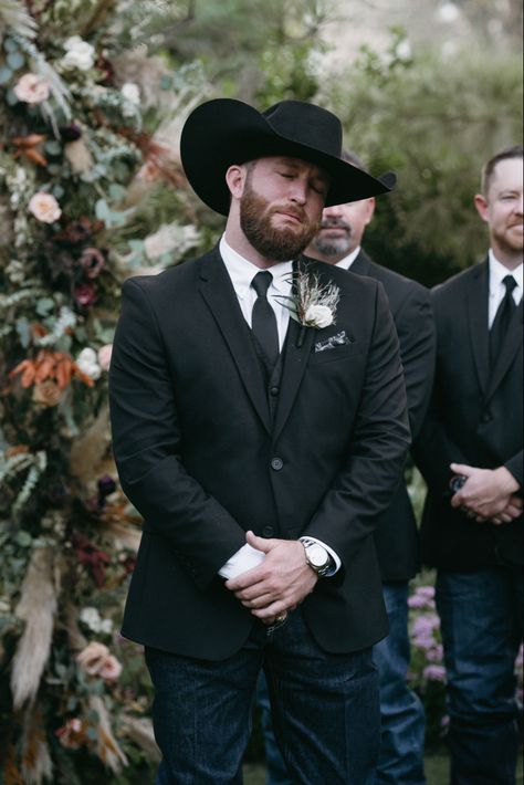 Mens Wedding Attire Cowboy Hat, Cowboy Wedding Mens Attire, Jeans And Dress Shirt Men Wedding, Cowboy Groom Attire Black, Black Cowboy Hat Wedding, Cowboy Black Tie Attire, Cowboy Hat With Suit, Formal Cowboy Outfits Men, Suit With Cowboy Boots