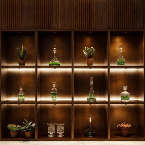 Dubai Edition | Duabi, UAE | LW Design Group U Shaped Bar, French Brasserie, Edition Hotel, Hotel And Resort, Bar Shelf, Ceiling Detail, Hospital Interior Design, Interior Design Work, Bottle Display