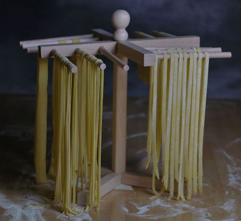 Pasta Rack, Pasta In Italy, Making Homemade Pasta, Make Homemade Pasta, Pasta Drying Rack, Fresh Pasta Dough, Easy Pasta Recipe, Homemade Pasta Recipe, Italian Sauce