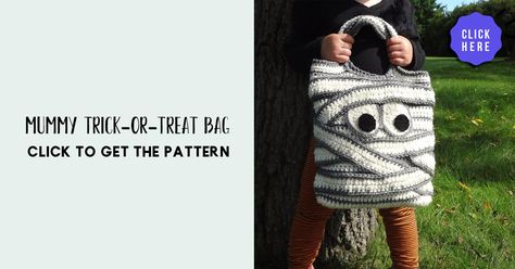 Crochet Mummy, Mummy Halloween, Custom Bunny, Halloween Mummy, The Mummy, Halloween Bags, Trick Or Treat Bags, Crochet Free, Halloween Crochet