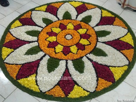 Pookala Malsaram at Lions Club, Thrissur Pookalam desings, Pookalam images Rangoli Designs For Dashehra, Athakalam Design, Pukalam Designs, Athapookalam Designs Simple, Onam Pookalam Design Simple, Pookkalam Designs Onam Simple, Athapookalam Designs, Onam Pookalam Design, Pookalam Design