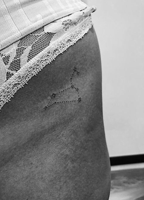 #tinytattoos #zodiac #handpoked #leo #astrology #starsigns #horoscopes #stars #alignment Star Alignment Tattoo, Leo Star Sign Tattoo, Leo Astrology, Leo Star Sign, Leo Star, Leo Constellation, Hip Tattoo, Star Tattoos, Tiny Tattoos