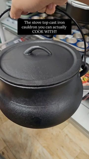 Simply Finds on Instagram: "Witchy cast iron Cauldron I can ACTUALLY cook with on my stove!  (Cre: folklvre  DM for request removal❤️ )  #halloweenhunting #witchesoftiktok #witchtok #halloween #halloweenfinds #homegoodscauldron #homegoodshalloween" Fairy Tail Cottage, Bog Witch, Mini Wood Stove, Thrift List, Witch Life, Cast Iron Cauldron, Iron Cauldron, Pastel Kitchen, Magic Party