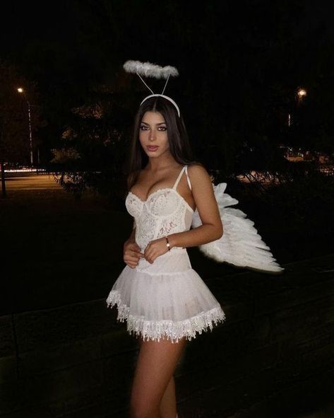 College Halloween Costume, College Halloween Costumes, Angel Halloween Costumes, Hot Halloween, Hot Halloween Outfits, Halloween Coustumes, Halloween Costumes College Girls, College Halloween, Trendy Halloween Costumes