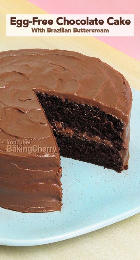 Egg-free chocolate cake with Brazilian chocolate frosting. This soft and fluffy chocolate cake without eggs is super easy to make! Frosted with a delicious and creamy chocolate buttercream, made without icing sugar. #cake #chocolate #eggless #buttercream #frosting #dessert #recipe #homemade Chocolate Cake Without Eggs, Egg Free Chocolate Cake, Cake Without Eggs, Cake Recipes Without Eggs, Brazilian Chocolate, Fluffy Chocolate Cake, Chocolate Buttercream Frosting, Sugar Cake, Icing Sugar