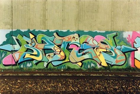 LetterScience on Instagram: "@greatbates Old but Gold, 1991👌 ✨✨✨✨ Photo from @cyber_jazz #bates #aio #cod #fc #letterscience" Graffiti Letters Styles, Street Art Illusions, Modern Graffiti, Graffiti Tattoo, Graffiti Writing, Graffiti Tagging, Graffiti Style Art, Graffiti Murals, Graffiti Wallpaper