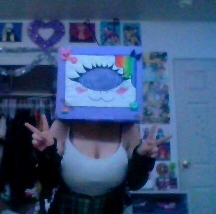 my box tv head ^-^ Tv Box Head Cosplay, Box Head Tutorial, Dreamcore Mask Ideas, Tv Head Cardboard, How To Make A Tv Head Out Of Cardboard, Cardboard Tv Head, Weirdcore Masks, Weirdcore Mask, Tv Head Cosplay