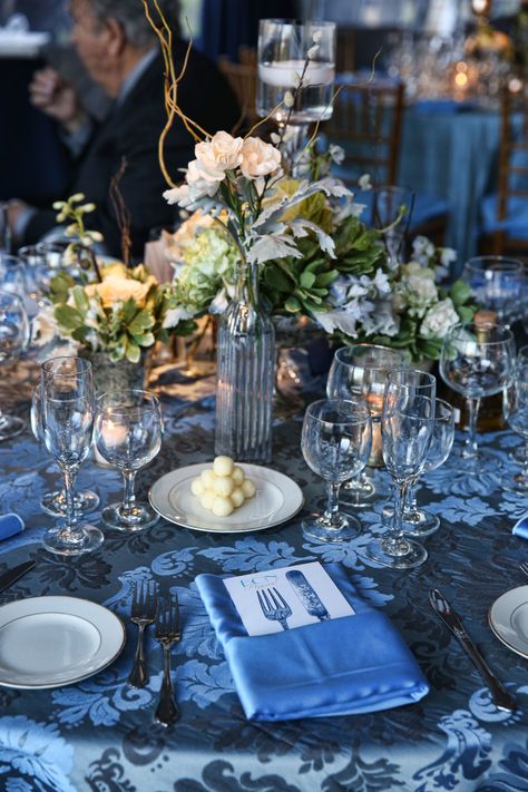 Silver Vase Centerpiece, Blue Wedding Flower Arrangements, Blue Table Settings, Candelabra Chandeliers, Blue Wedding Flowers, Silver Vase, Blue Table, Floral Designer, Vase Centerpieces