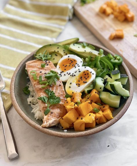 Salmon Rice Bowl with Mango, Avocado, and Jalapeño Salmon Mango Bowl, Salmon With Mango Salsa And Coconut Rice, Salmon Mango Avocado Bowl, Gut Healthy Food, Salmon Avocado Cucumber Rice Bowl, Shayna's Kitchen, Gut Healing Bone Broth, Salmon Rice Edamame Bowl, Mango Salmon