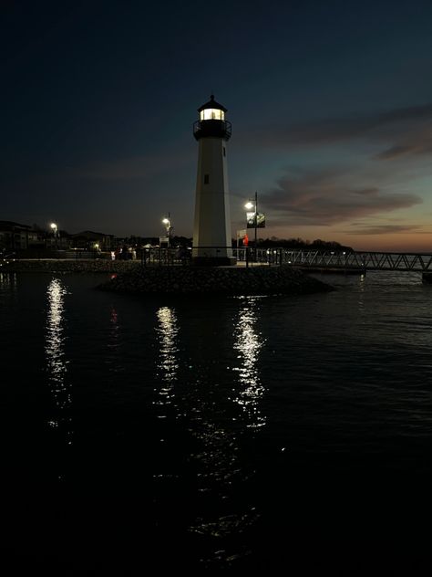 Lighthouse Aesthetic, Lighthouse Night, Lighthouse At Night, Pretty Pics, The Lighthouse, Abandoned Places, Night Time, Pretty Pictures, At Night